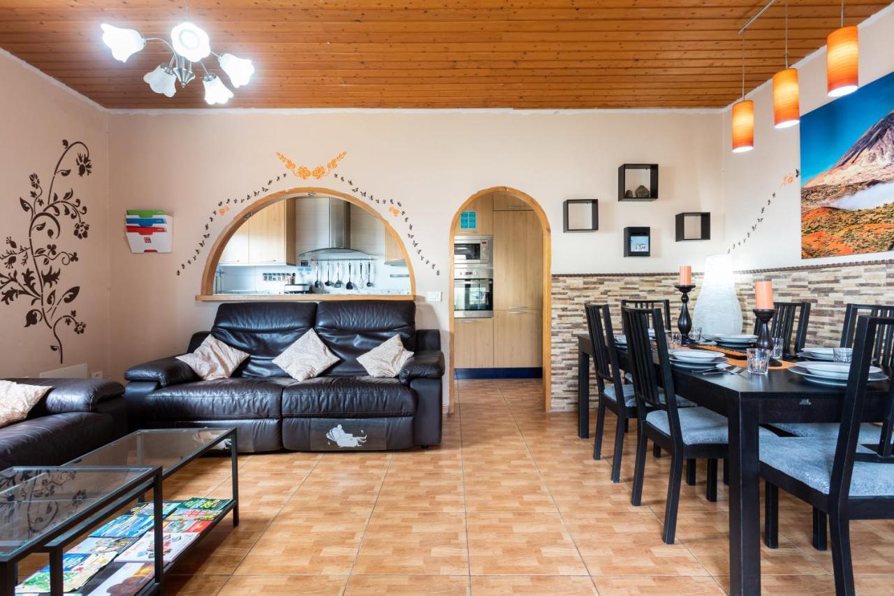 Villa Blanca Tenerife - Private Rooms - Terrace And Bbq, 5 Minutes From The Beach And Airport San Isidro  Extérieur photo