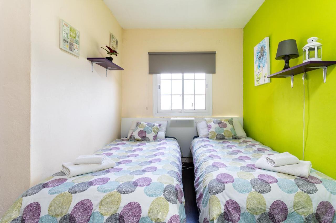 Villa Blanca Tenerife - Private Rooms - Terrace And Bbq, 5 Minutes From The Beach And Airport San Isidro  Extérieur photo
