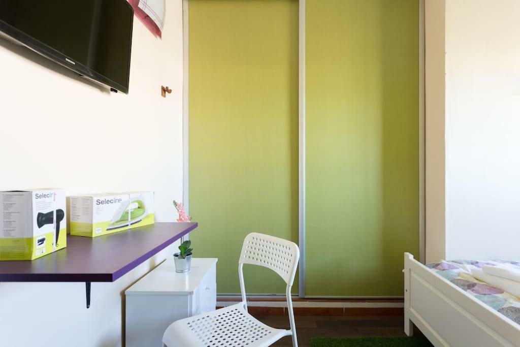 Villa Blanca Tenerife - Private Rooms - Terrace And Bbq, 5 Minutes From The Beach And Airport San Isidro  Extérieur photo
